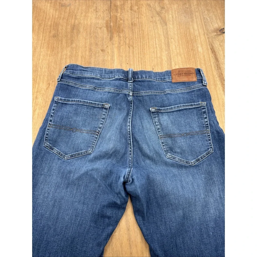 Lucky Brand Jeans 410 Athletic Straight Fit‎ Mens 34x32 (34x30) Denim Casual
